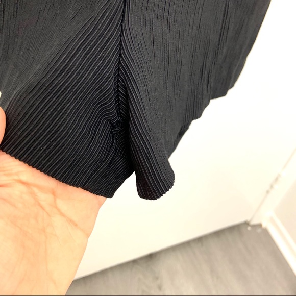 J.O.A Revolve Black Romper Womens Small - Picture 5 of 8